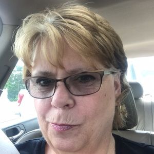 Meet your Posher, Sabrina